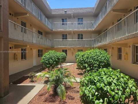 6115 NW 186th St, Hialeah, FL 33015