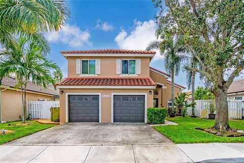 16536 NW 8th St, Pembroke Pines, FL 33028