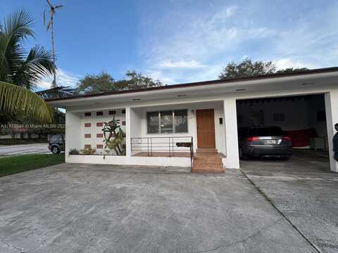 8865 NE 2nd Ave, El Portal, FL 33138