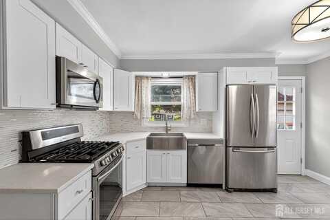 966 Bergen Avenue, North Brunswick, NJ 08902