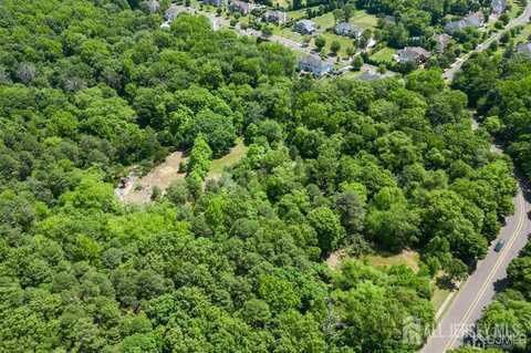 2 Legends Drive, Monroe, NJ 08831