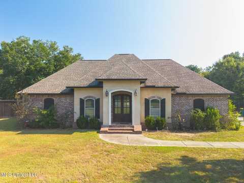 8112 Clamshell Avenue, Ocean Springs, MS 39564