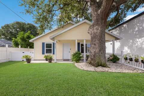 4121 9TH AVENUE W, BRADENTON, FL 34205