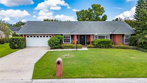 627 JESSANDA CIRCLE, LAKELAND, FL 33813