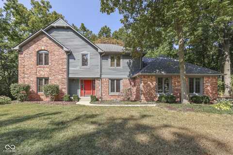 376 Timber Lane Circle, Greenwood, IN 46142