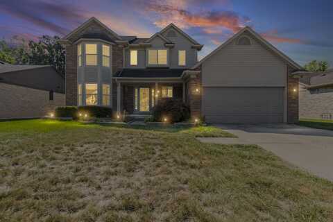 21296 Clear Creek, Clinton Township, MI 48036