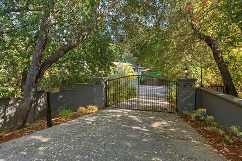 23525 Ravensbury AVE, LOS ALTOS HILLS, CA 94024