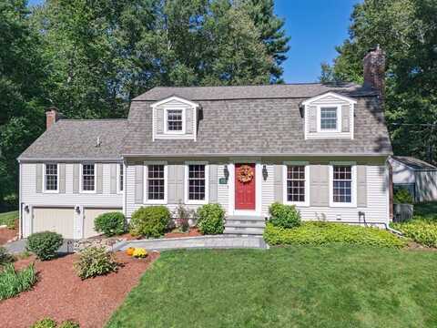 7 N Mill St, Hopkinton, MA 01748
