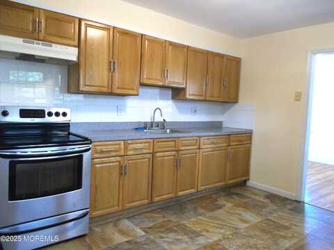20 Brandies, Toms River, NJ 08757