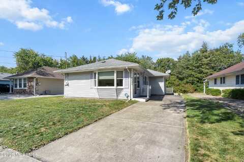 2252 Hovsons Boulevard, Toms River, NJ 08753