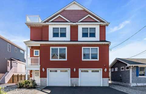 12 Anchorage Drive, Toms River, NJ 08753
