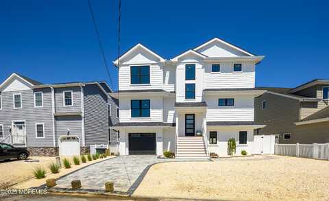 39 Weaver Drive, Beach Haven West, NJ 08050