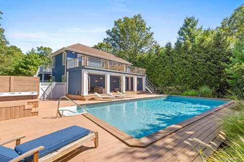 65 Edwards Hole Road, East Hampton, NY 11937