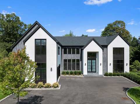 28 Earle Drive, Muttontown, NY 11791
