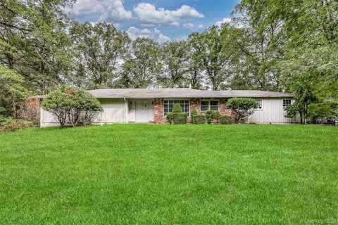 10 Tara Drive, Pomona, NY 10970