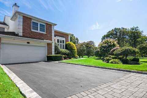 77 The Woods, Commack, NY 11725