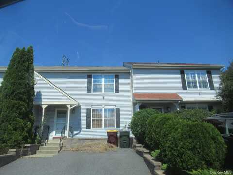 23 Marian Court, Warwick, NY 10990