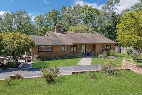 2 Buttermilk Falls, Nyack, NY 10960