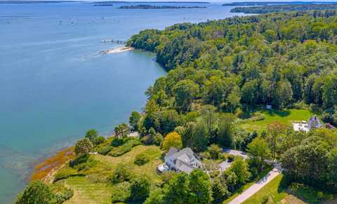 16 Town Landing Road, Cumberland, ME 04110