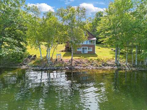 37 33rd Fire Road, China, ME 04358
