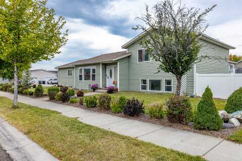 11 Carnegie Drive, Kalispell, MT 59901