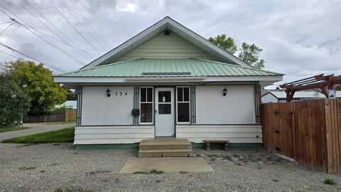 734 3rd Street W, Kalispell, MT 59901