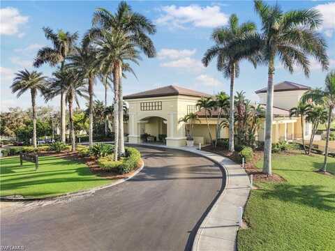 205 Deerwood, NAPLES, FL 34113