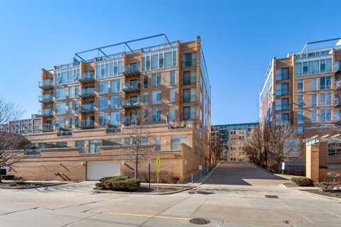 1720 Oak Avenue, Evanston, IL 60201
