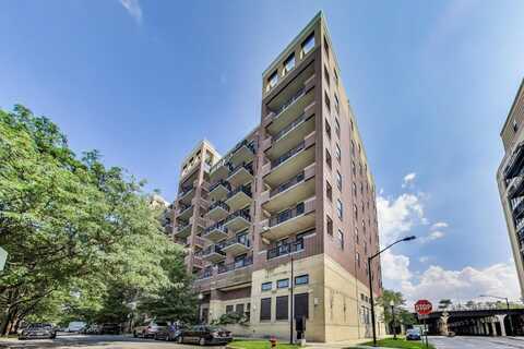 833 W 15th Place, Chicago, IL 60608
