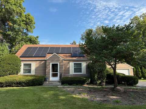28w544 Rogers Avenue, Warrenville, IL 60555
