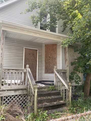 7537 S Saint Lawrence Avenue, Chicago, IL 60619