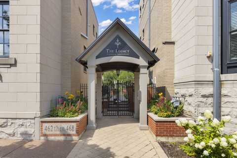 462 PENNSYLVANIA Avenue, Glen Ellyn, IL 60137