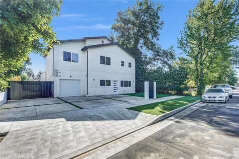 7320 Newcastle, Reseda, CA 91335