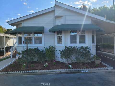 195 Tierra Rejada Rd, Simi Valley, CA 93065