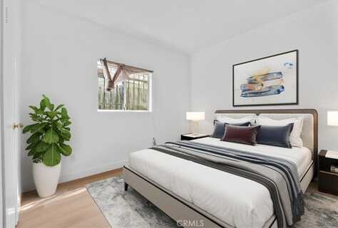 606 N Bonnie Brae Street, Los Angeles, CA 90026