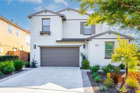 30 Corazon Street, Rancho Mission Viejo, CA 92694