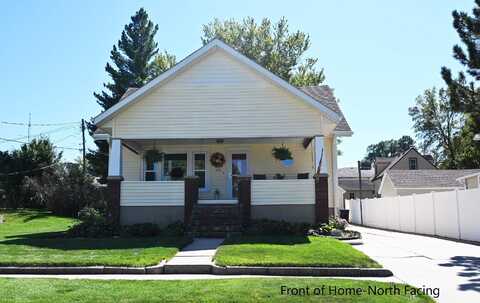 105 W 6th St, Madison, NE 68748