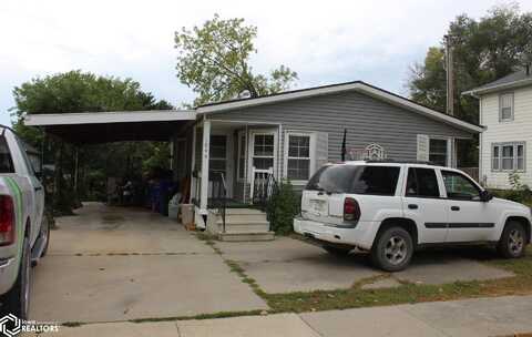 1044 Bush Avenue, Garner, IA 50438