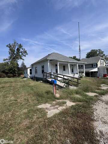 525 Roland Avenue, Chariton, IA 50049