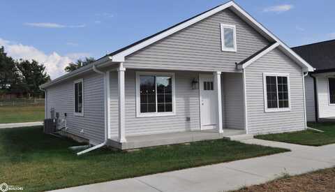 1003 Willow Drive, Manning, IA 51455