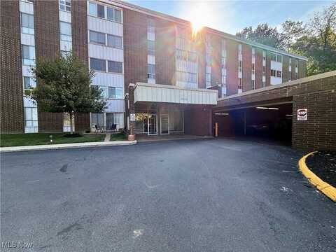 3070 Kent Road unit: 502, Stow, OH 44224