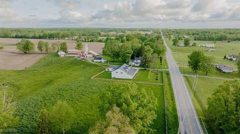 2953 State Route 225, Diamond, OH 44412