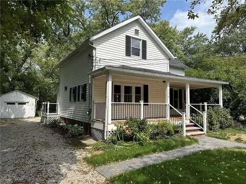 138 Court Street, Chardon, OH 44024