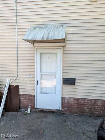 356 North Street NW unit: 3, Warren, OH 44446