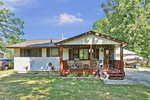 1877 E 39th Street, Lorain, OH 44055