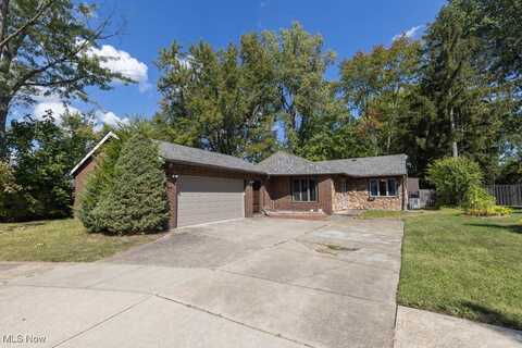 220 Vivian Drive, Berea, OH 44017