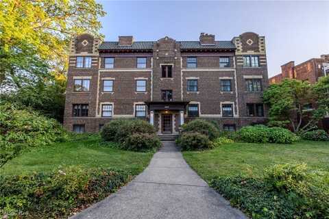2472 Overlook Road unit: 10, Cleveland Heights, OH 44106