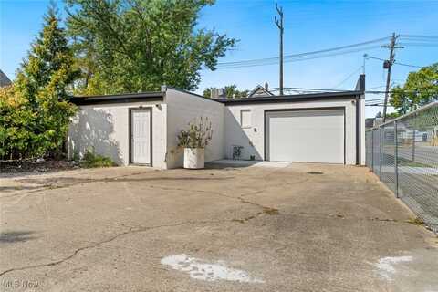 4651 W 130th Street, Cleveland, OH 44135