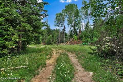 537 East Wrenco Rd., Sandpoint, ID 83864