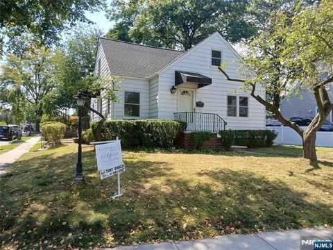 158 Highland Cross, Rutherford, NJ 07070